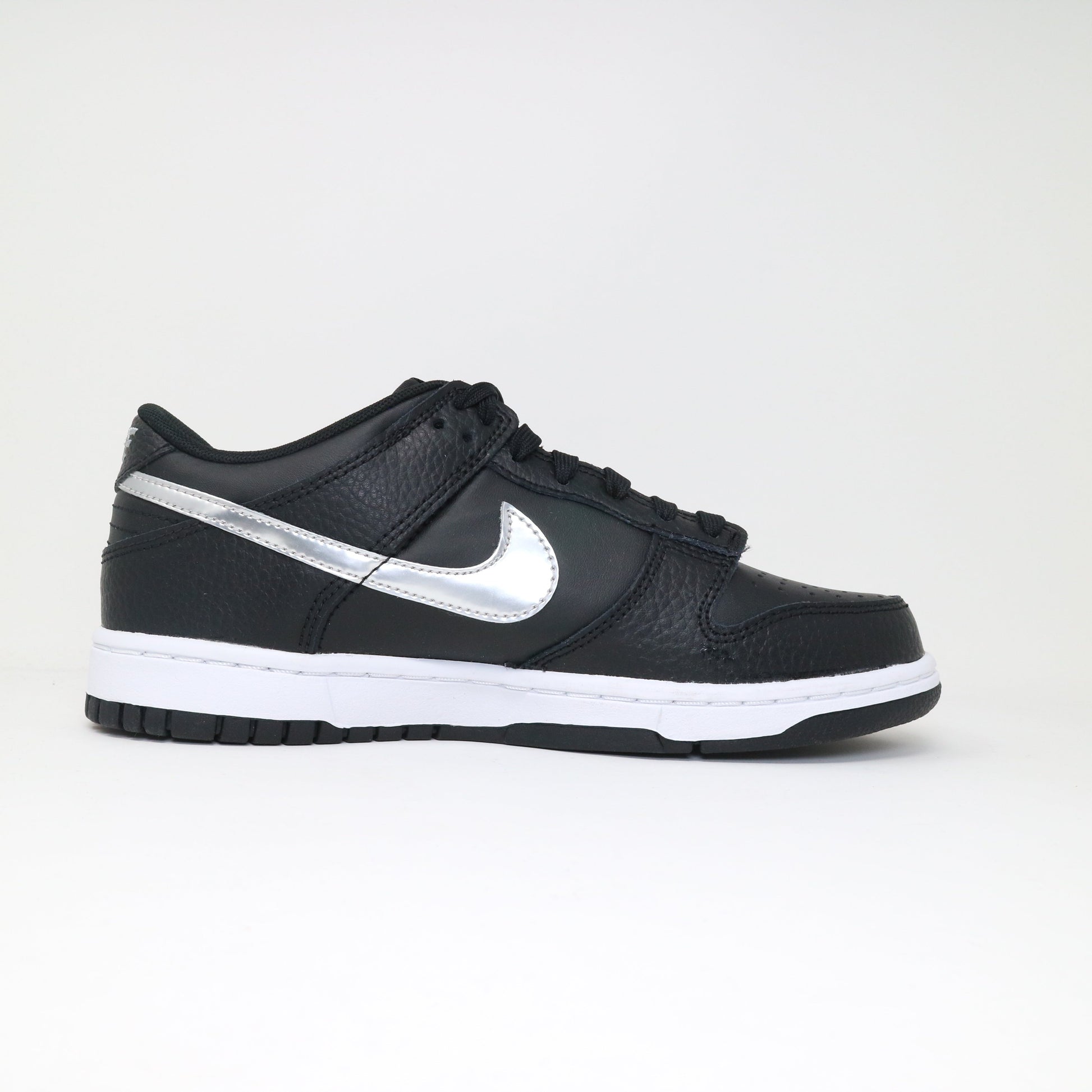 Kid's Nike Dunk Low Leather - Black Silver